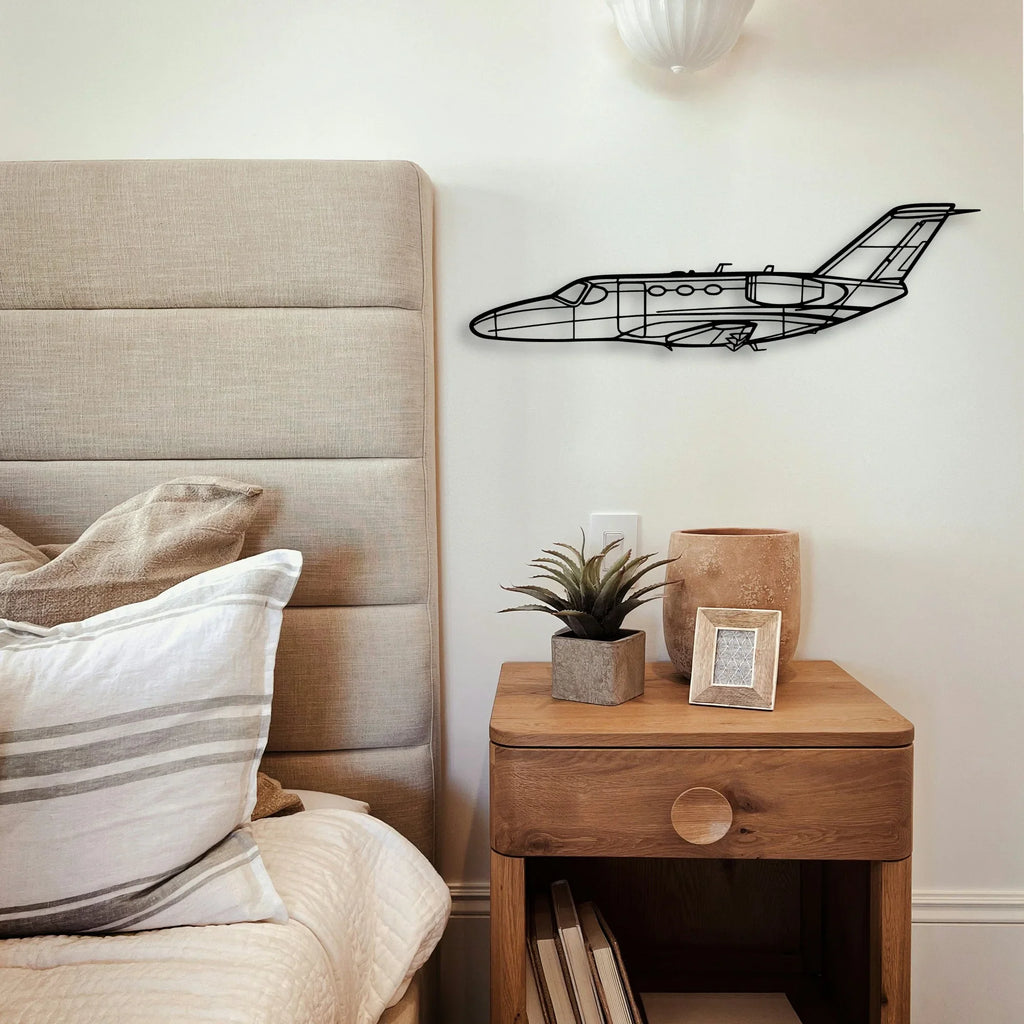 182P Skylane Classic Aircraft Silhouette Metal Wall Art - Tinvibe