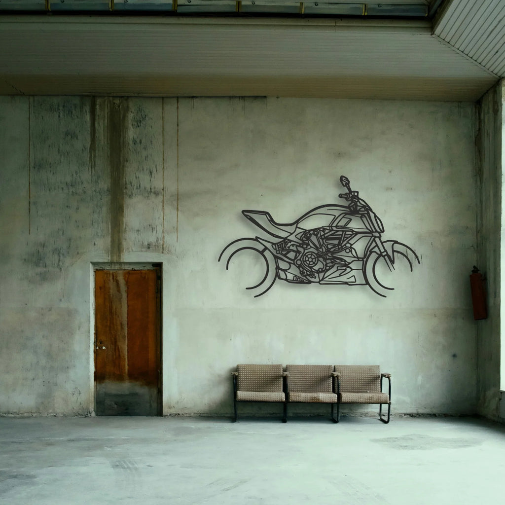 2019 Ducati Diavel 126O Classic Motorcycle Silhouette Metal Wall Art - Tinvibe