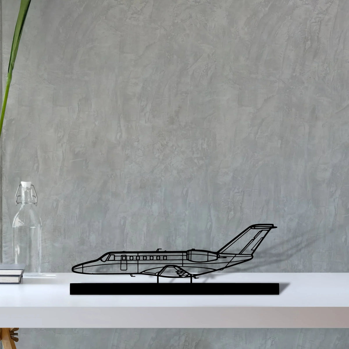 cj3-2 Silhouette Metal Art Stand - Tinvibe