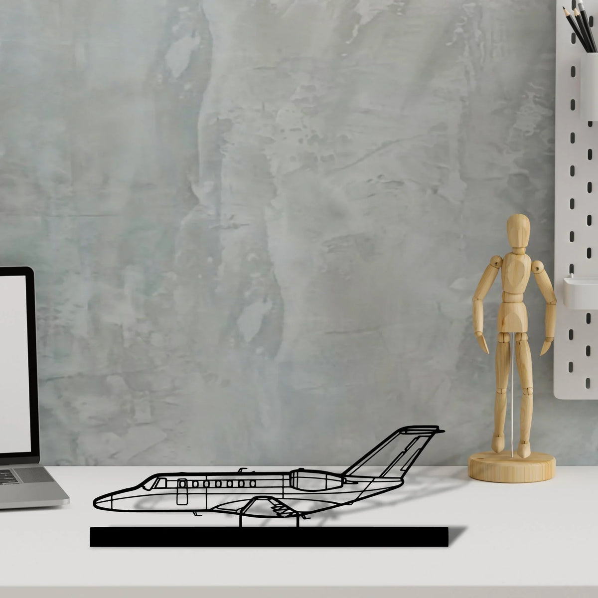 cj3-2 Silhouette Metal Art Stand - Tinvibe